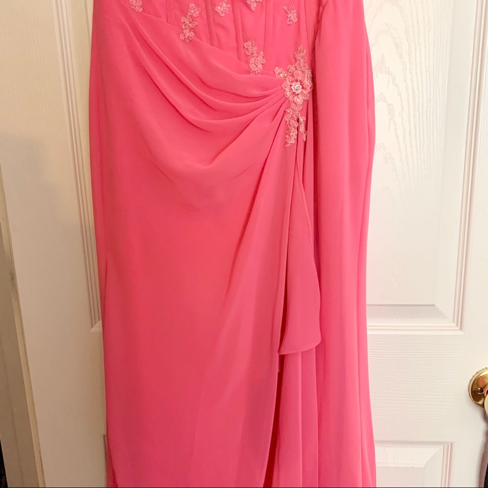 Prom Dress - Picture 3 of 5